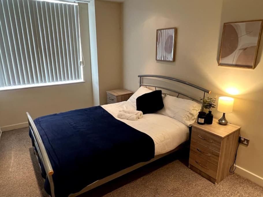 Entire Flat, 2 Bedroom & 2 Bathrooms In Birmingham Ngoại thất bức ảnh